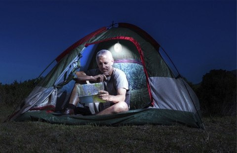 Lampka nocna LED z czujnikiem ruchu Lampka nocna LED z czujnikiem ruchu