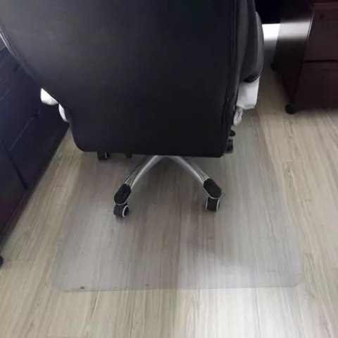 Mata ochronna pod krzesło 90x130cm RUHHY - mleczna Mata ochronna pod krzesło 90x130cm RUHHY - mleczna