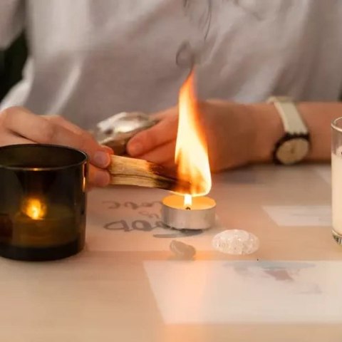Świeczki/podgrzewacze 3h- zestaw 100szt Świeczki/podgrzewacze 3h- zestaw 100szt