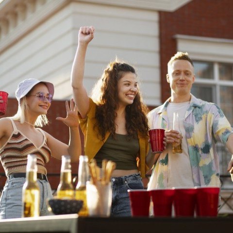 Gra Beer Pong- 50 kubeczków Ruhhy 21232 Gra Beer Pong- 50 kubeczków Ruhhy 21232