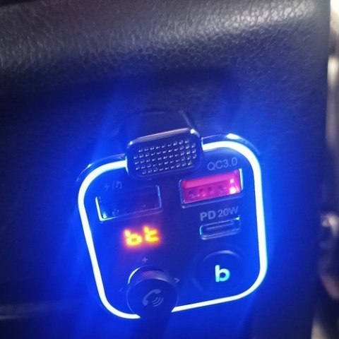Transmiter/ ładowarka bluetooth FM Xtrobb 22355 Transmiter/ ładowarka bluetooth FM Xtrobb 22355