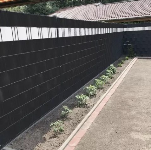 Taśma ogrodzeniowa 19cmx35m 630g/m2 czarna 23705 Taśma ogrodzeniowa 19cmx35m 630g/m2 czarna 23705