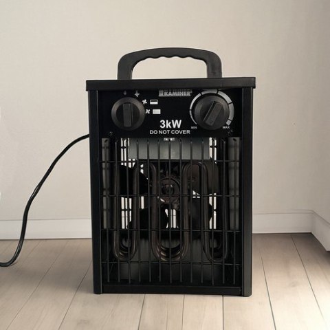 Nagrzewnica elektryczna- farelka Kaminer 24361 Nagrzewnica elektryczna- farelka Kaminer 24361